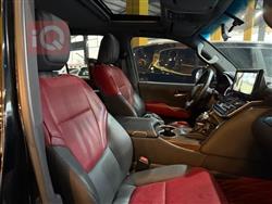 تۆیۆتا لاند کروزەر